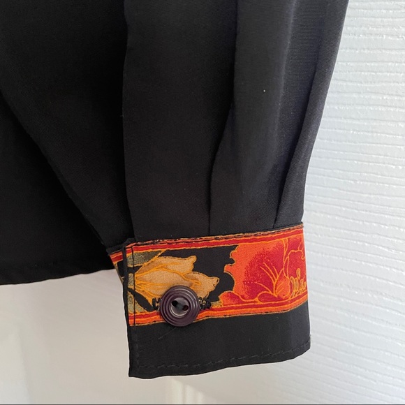 100% Silk Button Down SuJin Fashion S/M - Picture 4 of 7